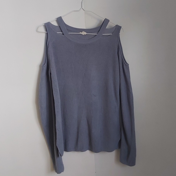 Garage sweater, off the shoulder - Picture 6 of 7